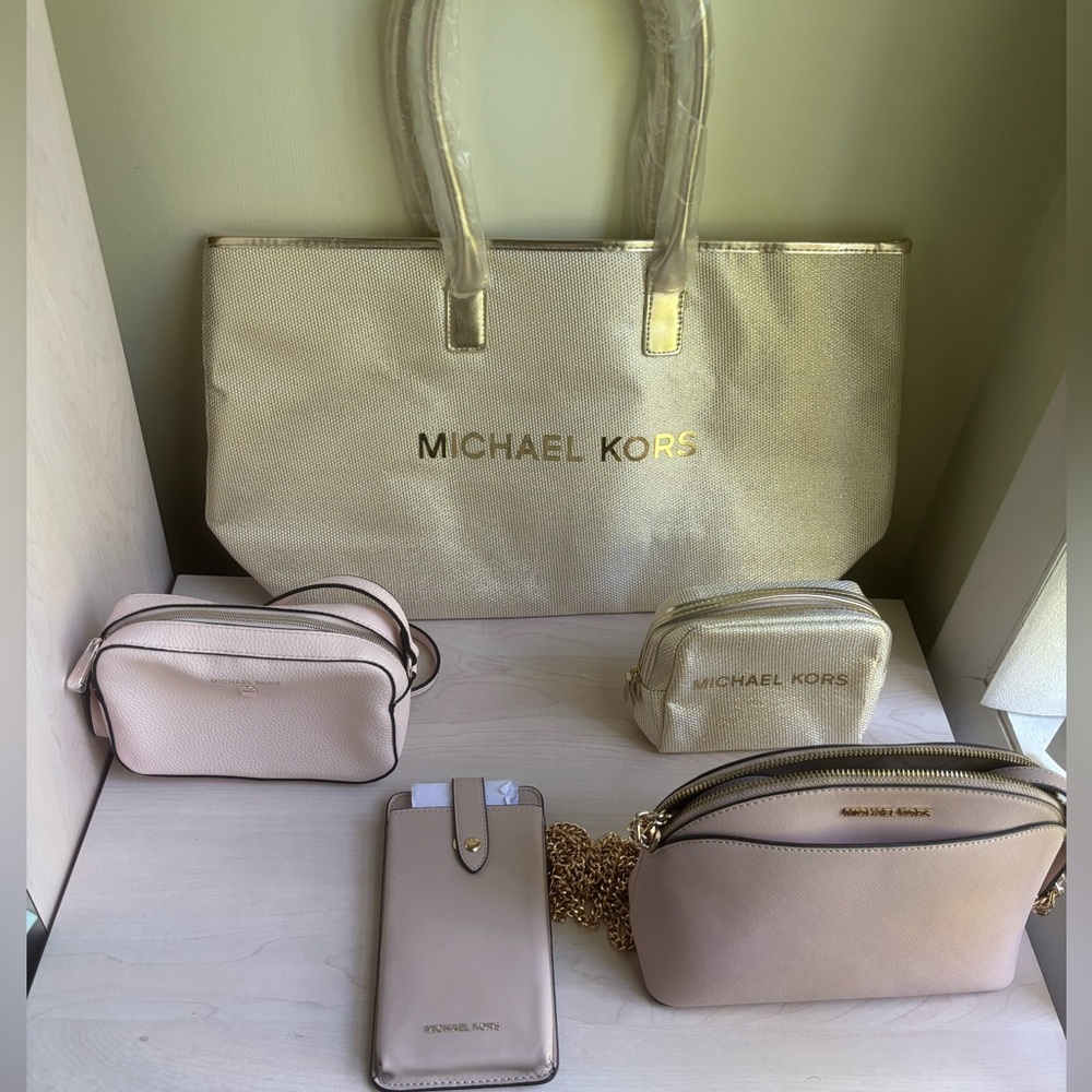New Michael Kors  (2) Pink Crossbodys, Gold Tote & pouch, phone bag 5 Pc Bundle